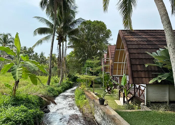 Privatunterkunft Damuh Pertivi, River&rice Fields View